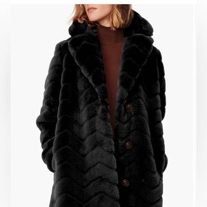 Bernardo Black Faux Fur Coat Size Small - BRAND NEW